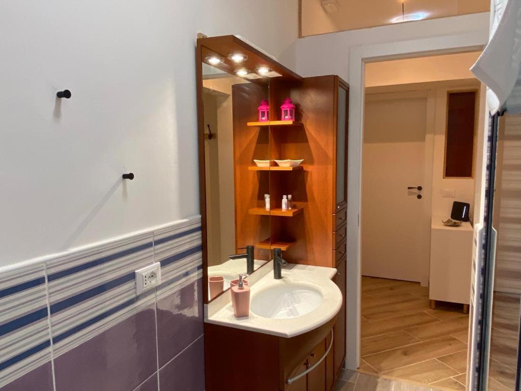Casa Vacanze Nuanua Trieste Esterno foto